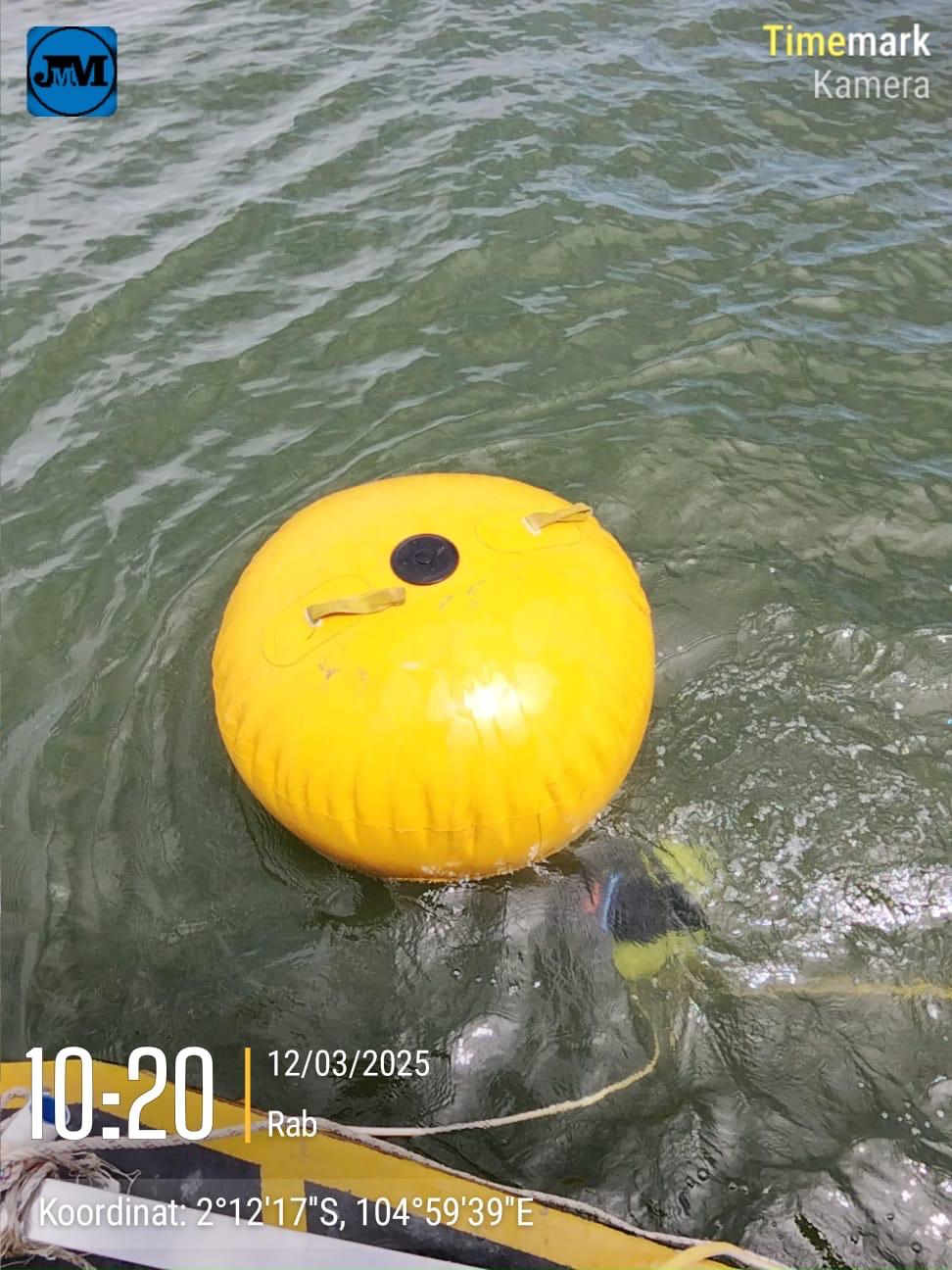 Dumping-Concrete-002